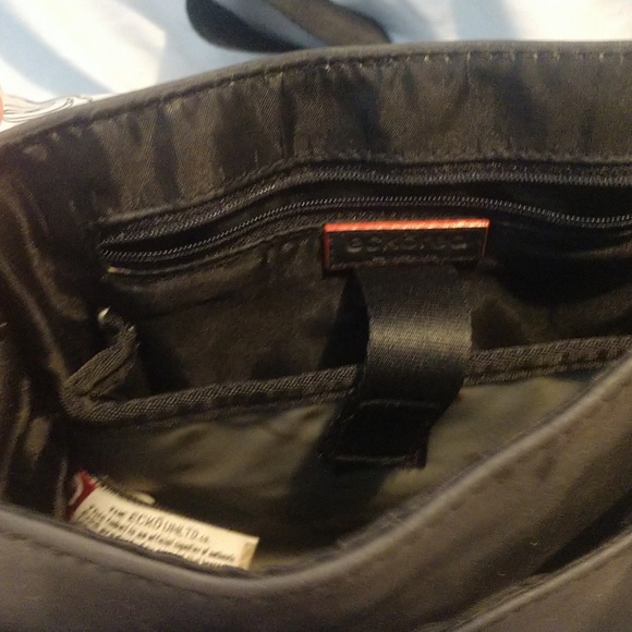 Ecko Red Crossbody bag - Picture 4 of 11